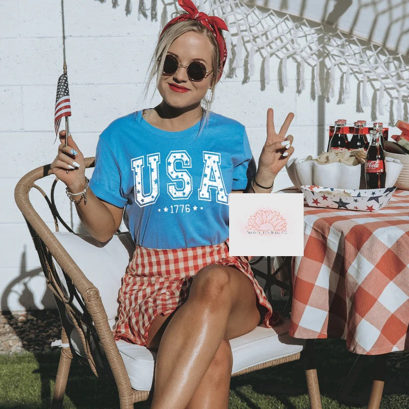 USA -Crewneck Unisex Adult T-Shirt